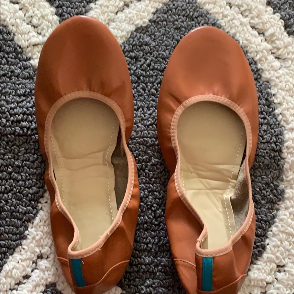 Tiek LOOK ALIKES size 9. Never worn!